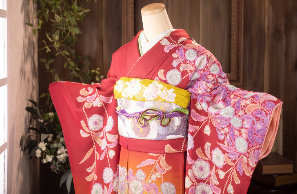 14.紅赤辻が花(帯:松葉花文金銀糸