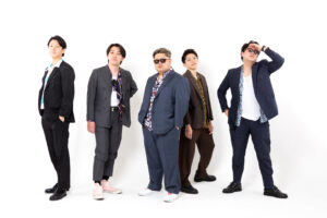 30歳を記念して仲間で写真撮影