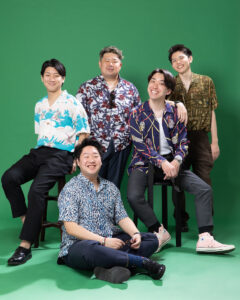 30歳を記念して仲間で写真撮影