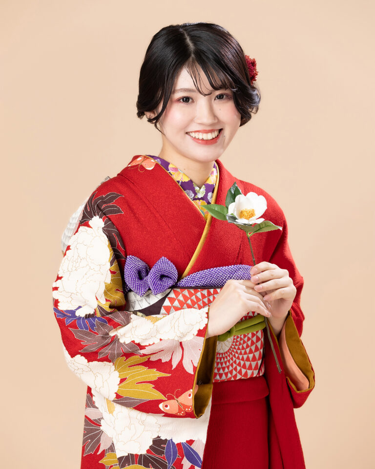 成人式前撮り、こちらは当店振袖です。フォトスタジオ21